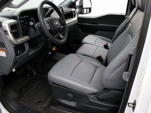 New 2025 Ford F550 4x4 Supercab Super Duty image 10