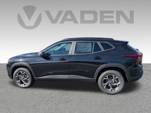 New 2026 Chevrolet Trax LT FWD image 27