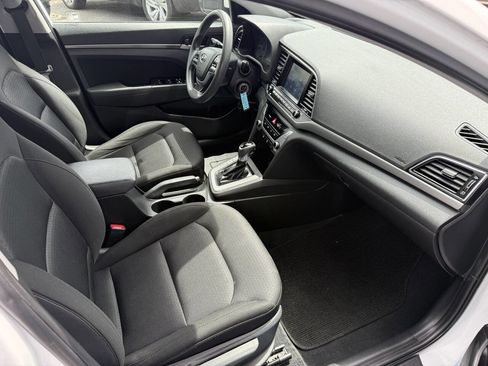 Used 2018 Hyundai Elantra SEL image 13