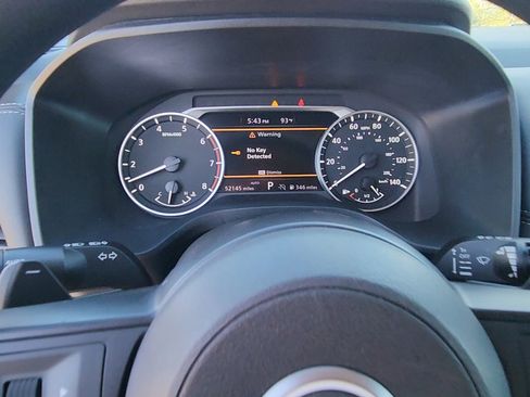 Used 2024 Nissan Rogue S AWD/4WD image 33