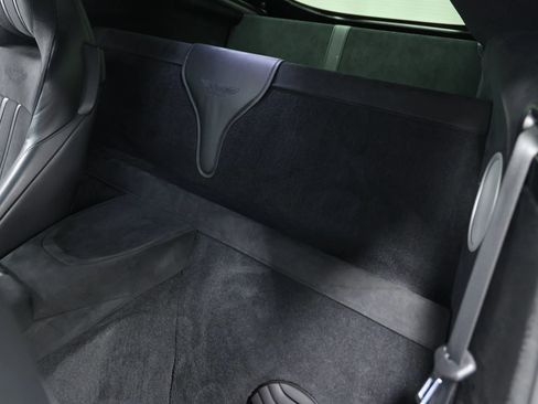 Used 2020 Aston Martin V8 Vantage Coupe RWD image 50