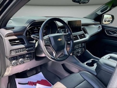 Used 2022 Chevrolet Tahoe High Country AWD/4WD image 17