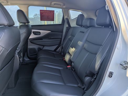 Certified 2024 Nissan Murano SV image 14