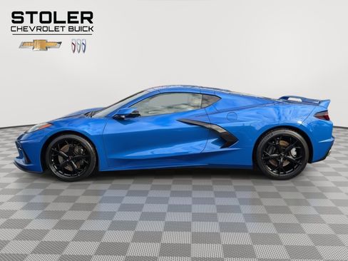 Used 2020 Chevrolet Corvette Stingray Premium Cpe w/ 3LT Preferred Equipment Group image 2