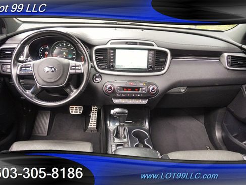 Used 2019 Kia Sorento SX image 2