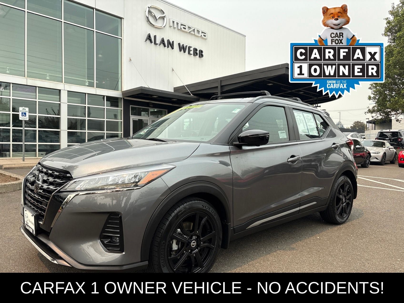 Used 2021 Nissan Kicks SR w/ Exterior Package FWD image 1