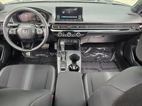 Used 2025 Honda Civic Sport image 12