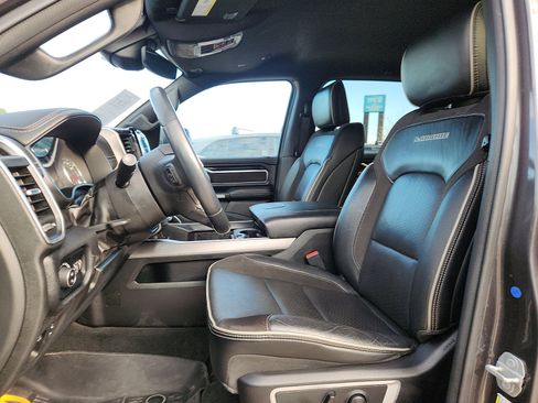 Used 2022 RAM 1500 Laramie w/ Sport Appearance Package image 13