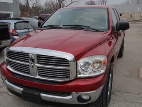 Used 2008 Dodge Ram 1500 Truck SLT w/ Popular Equipment Group image 2