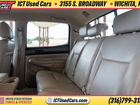 Used 2008 Toyota Tacoma PreRunner RWD image 12