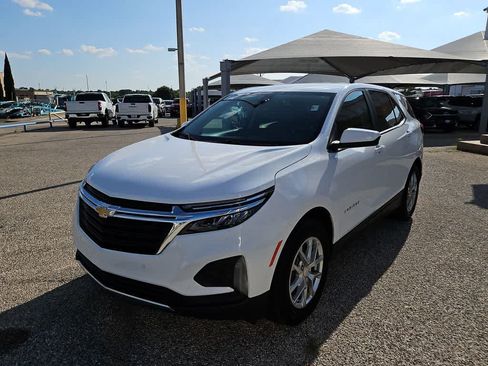 Used 2024 Chevrolet Equinox LT FWD image 4