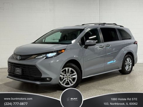 Used 2022 Toyota Sienna XLE Woodland Edition w/ Protection Package (TMS) AWD/4WD image 1