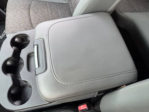 Used 2016 RAM 1500 Big Horn AWD/4WD image 19