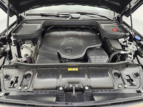 New 2026 Mercedes-Benz GLS 450 4MATIC image 12