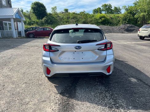 Used 2024 Subaru Impreza 2.0i Sport AWD/4WD image 6