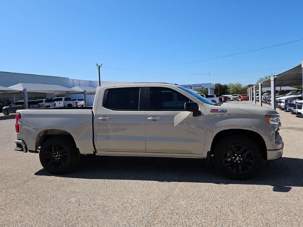 New 2026 Chevrolet Silverado 1500 RST w/ Z71 Off-Road Package AWD/4WD image 9