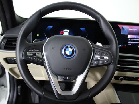 Certified 2023 BMW 330e w/ Premium Package image 15