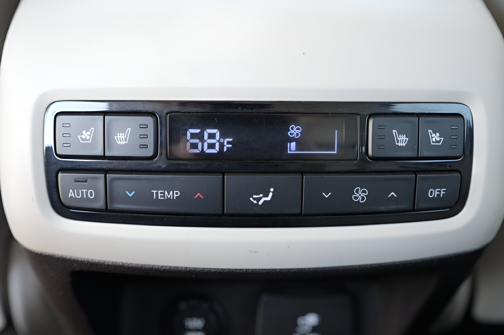 Used 2023 Hyundai Palisade Calligraphy AWD/4WD image 23