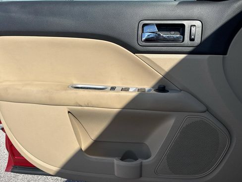 Used 2010 Mercury Milan Premier image 36