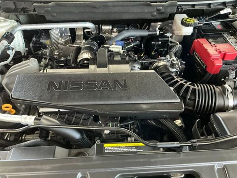 Used 2025 Nissan Rogue S FWD image 34