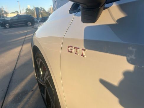 New 2026 Volkswagen GTI SE image 29