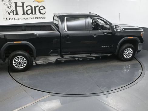 Used 2020 GMC Sierra 2500 SLE w/ X31 Off-Road Package AWD/4WD image 38