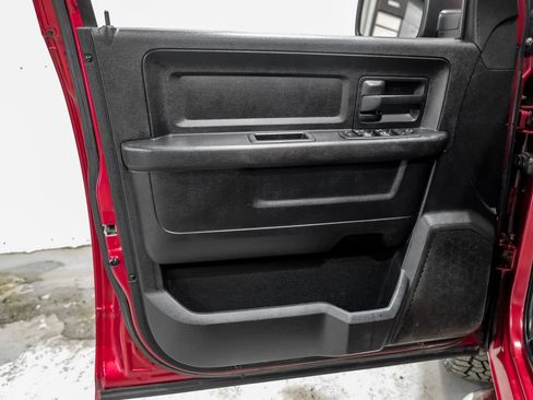 Used 2013 RAM 1500 Express RWD image 38