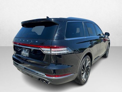 Certified 2023 Lincoln Aviator Reserve w/ Equipment Group 201A AWD/4WD image 5