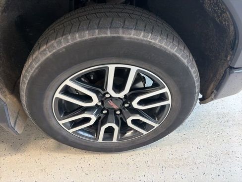 Used 2019 GMC Sierra 1500 AT4 w/ AT4 Premium Package image 14
