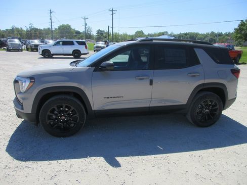 New 2026 GMC Terrain Elevation w/ Elevation Premium Package FWD image 7