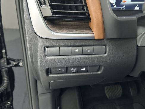 New 2026 Nissan Rogue Platinum w/ Platinum Premium Package image 23