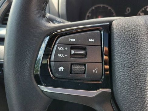 Used 2025 Honda Odyssey EX-L image 21