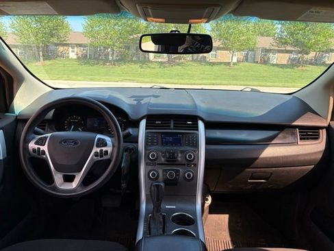 Used 2014 Ford Edge SE FWD image 18