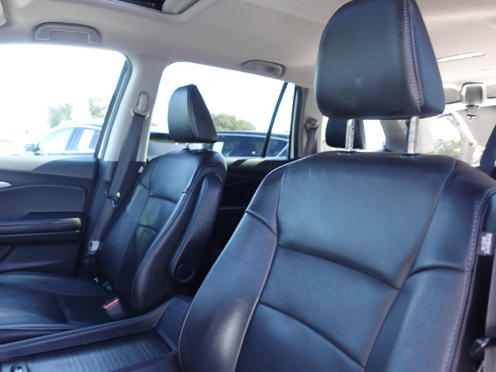 Used 2017 Honda Pilot EX-L image 24