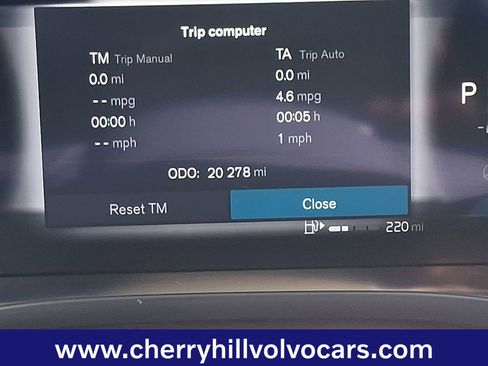 Certified 2023 Volvo XC60 B5 Plus image 21