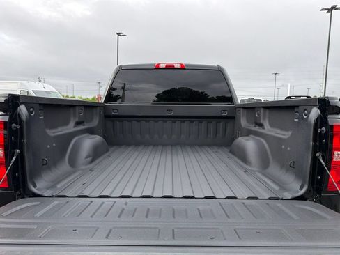 Used 2017 Chevrolet Silverado 1500 LT w/ All Star Edition RWD image 10