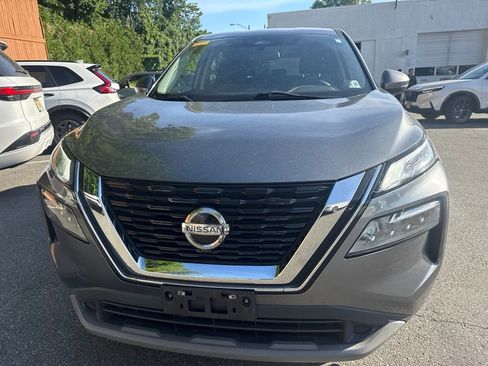 Used 2021 Nissan Rogue SV AWD/4WD image 2
