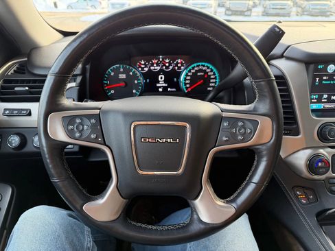 Used 2018 GMC Yukon XL Denali w/ Open Road Package image 19