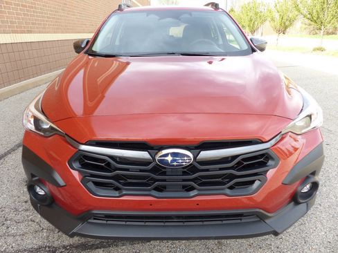 Used 2024 Subaru Crosstrek 2.0i Premium AWD/4WD image 12