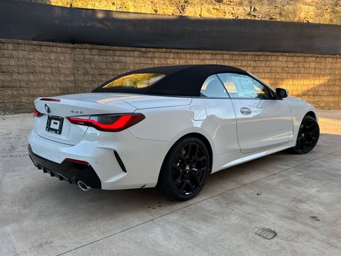 New 2026 BMW 430i xDrive Convertible image 3
