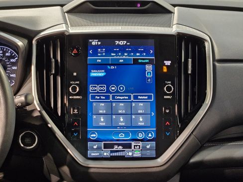 Used 2023 Subaru Ascent Limited w/ Technology Package AWD/4WD image 16
