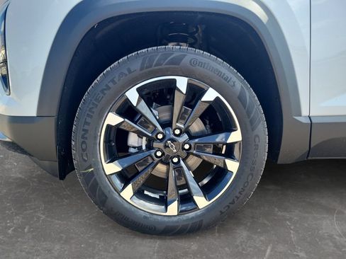 New 2027 Chevrolet Equinox RS w/ Safety and Technology Package FWD image 9