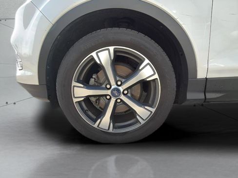 Used 2018 Ford Escape SEL w/ Ford Safe & Smart Package image 36