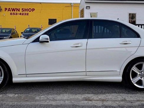 Used 2011 Mercedes-Benz C 300 Sedan image 4