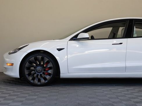 Used 2022 Tesla Model 3 Performance AWD/4WD image 8