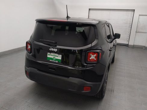 Used 2021 Jeep Renegade Sport FWD image 7