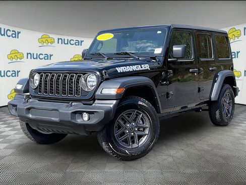 Used 2024 Jeep Wrangler Unlimited Sport AWD/4WD image 3