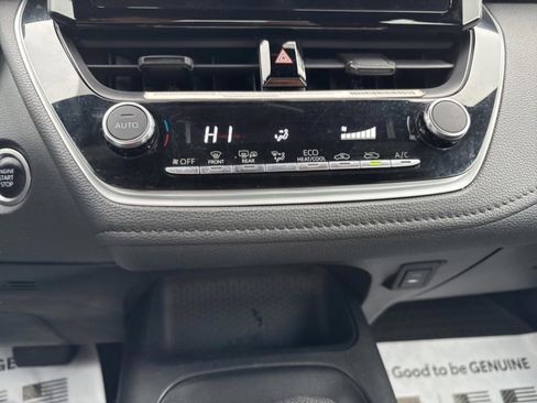 Certified 2024 Toyota Corolla SE image 17