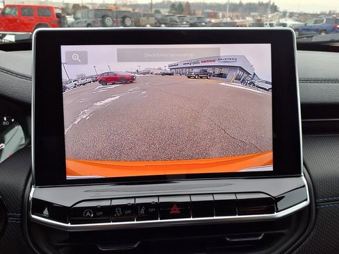 New 2026 Jeep Compass Latitude image 36