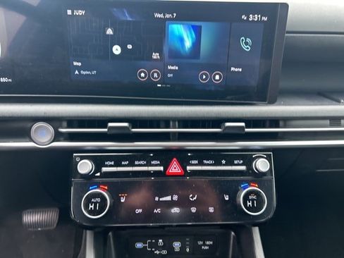 Used 2025 Hyundai Tucson SEL image 18